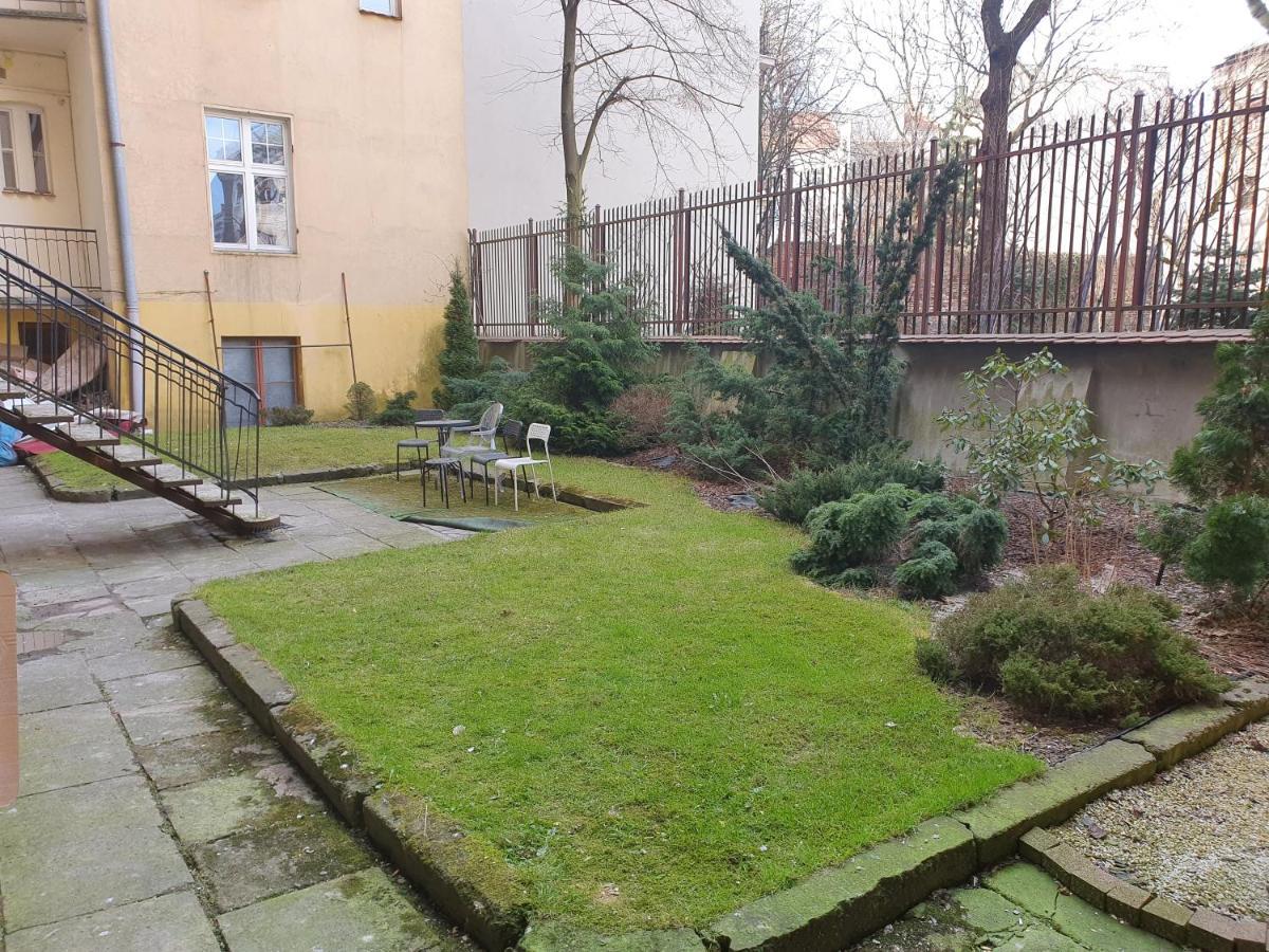 Hello Aparthotels Krasków Eksteriør bilde